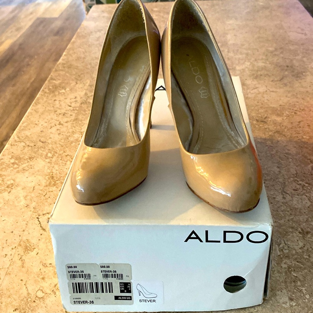 Woman’s shoes - worn but in good condition